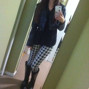 Cropped Bebe faux leather jacket XS